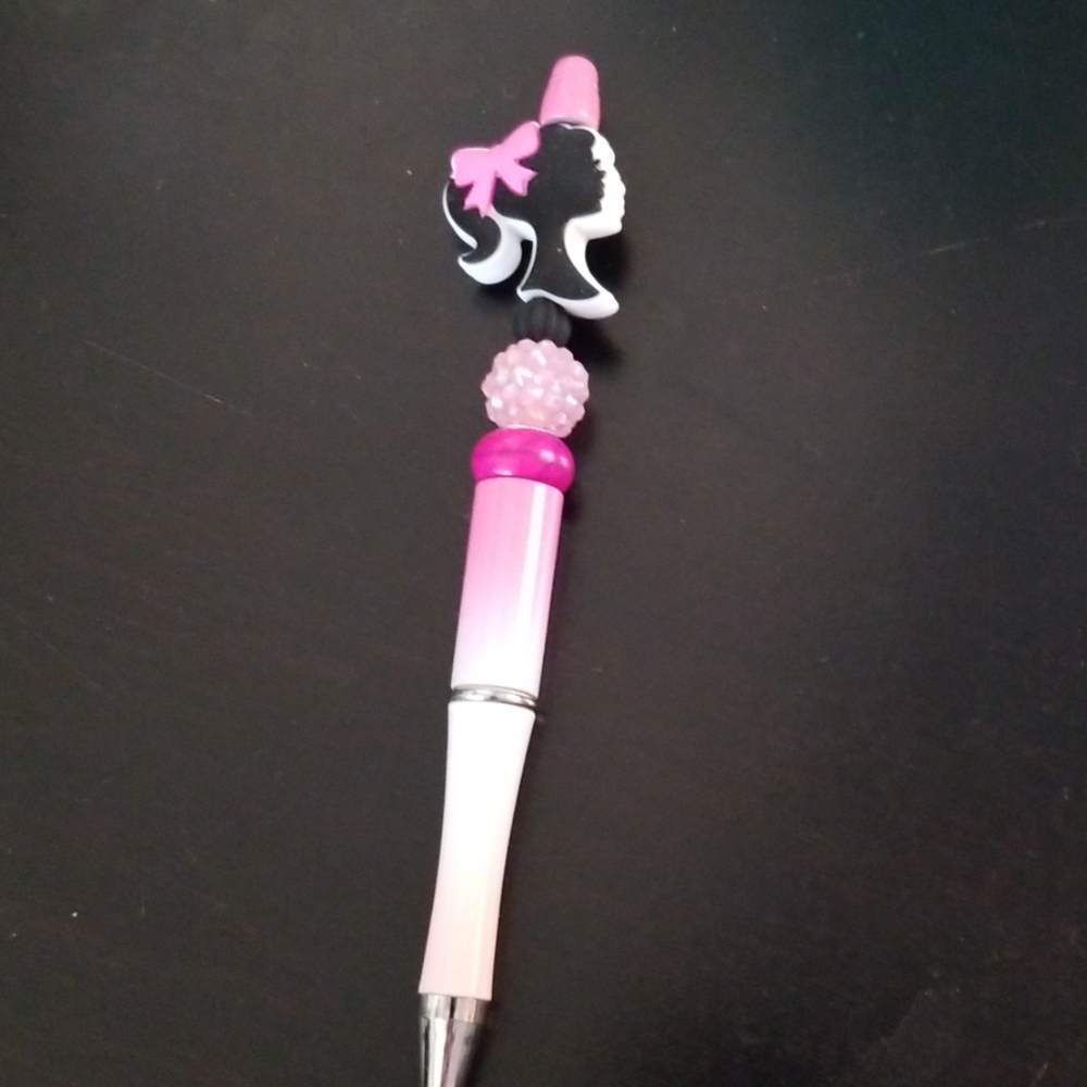 Beaded pen